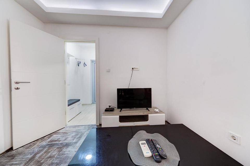 Post Office Center Apartments Budva Exterior foto