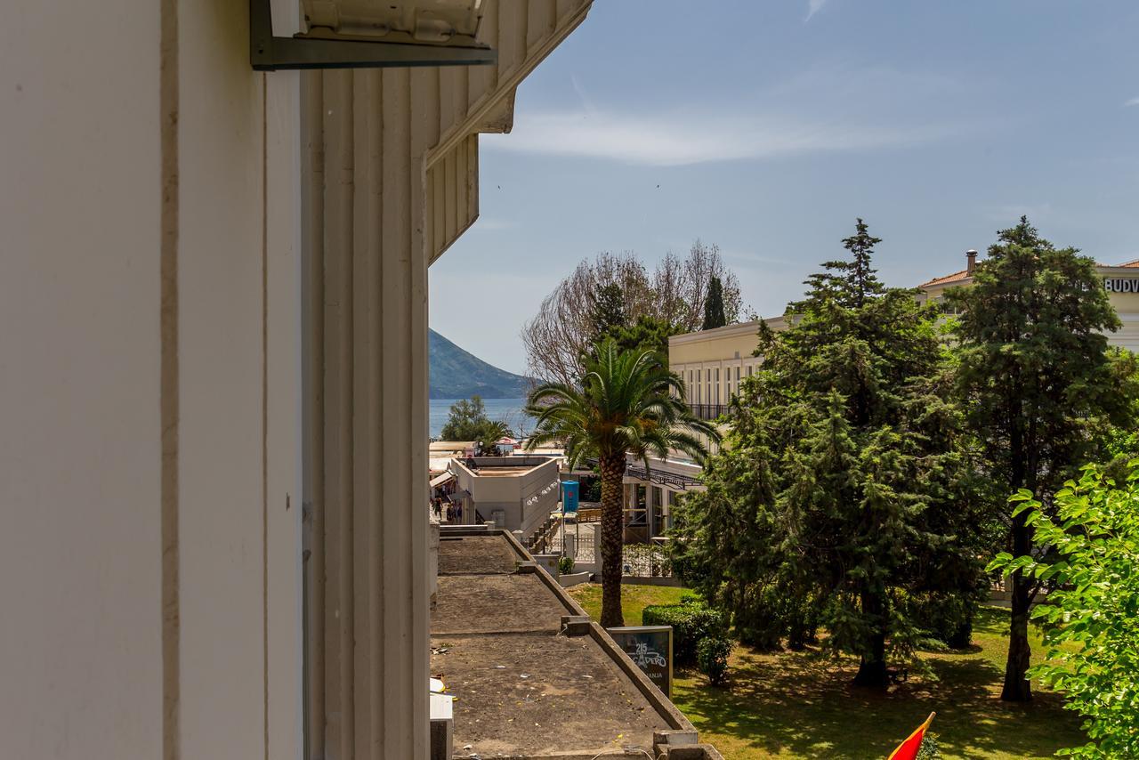Post Office Center Apartments Budva Exterior foto